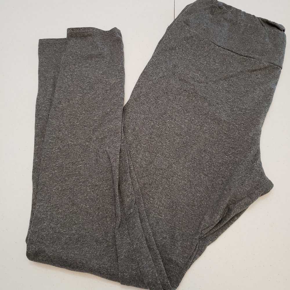 Lularoe TC gray heathered leggings